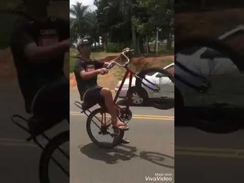 Solta o foguete na mão do menor🔛🚀✔