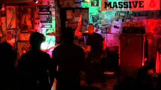 Fighting With Wire - Into The Ground - Live @ The Cellar Bar Draperstown