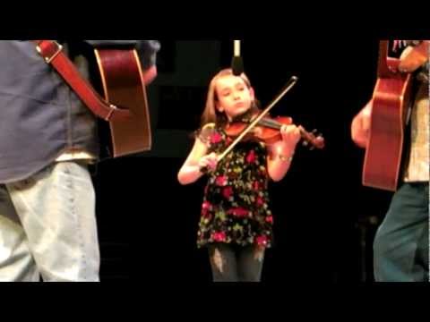 Sophie Pena - 2012 National Oldtime Fiddlers Contest - Jr Jr round 1