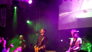 International Bright Young Thing - Jesus Jones