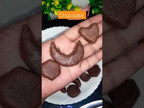 Chocolate#recipe#healthy #dryfruits#chocolate#design #youtubeshorts#shortsfeed #shorts#cooking#food