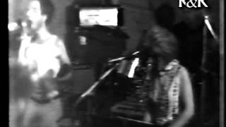 The B-52&#39;s - Downtown [LIVE 02/9/78]