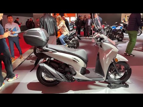 Honda SH 350i (2026) Walkaround - EICMA 2025 - Fiera Milano Rho