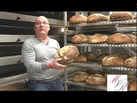 MVR Insurance Agency presents Madonia Bakery - Arthur Avenue, Bronx