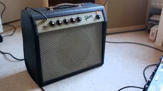 Video thumbnail for Gibson Skylark GA 5 T vintage tube amp 1965/66 demo by Slow Down