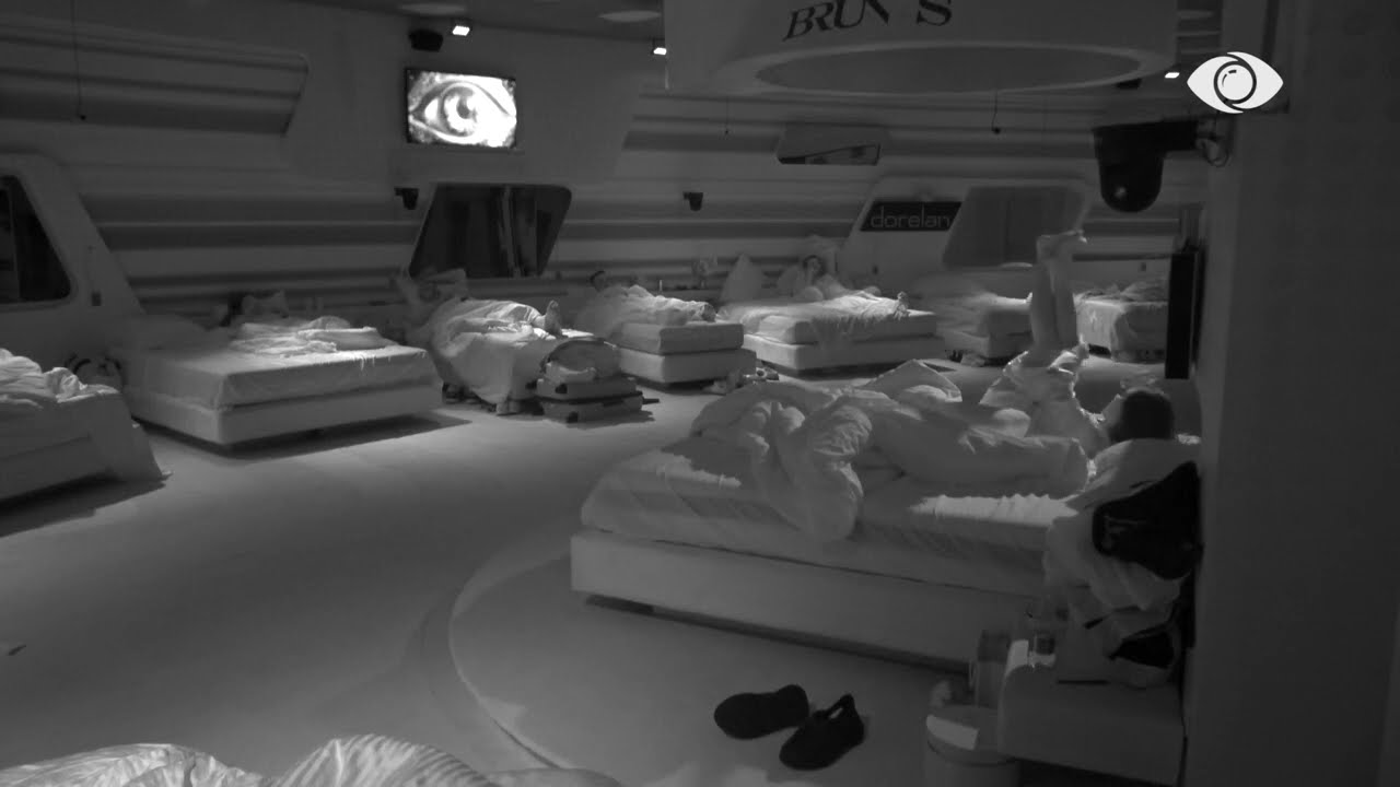 Mateos i mungon truri dhe…/ Artani flet për Mateon, ndërhyn Juela