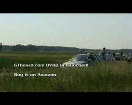 Porsche Carrera GT vs Porsche 911 GT2 to 170mph= GTboard.com