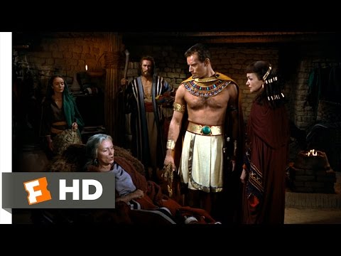 The Ten Commandments (5/10) Movie CLIP - Moses Meets His Real Mother (1956) HD