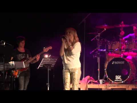 Iveta Bartošová ♥ Poměnka ~ Svitavy 25.11. 2013 ~ Živě ~ HD
