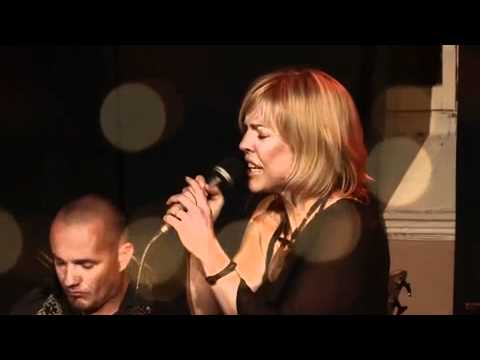 BOSBRAND - Frieda Kruger (BAT QOL)