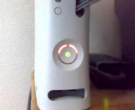 pourquoi la xbox 360 clignote rouge