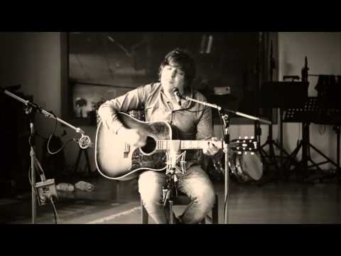 download lagu mp3 mp4 Philipp Poisel Wie Soll Ein Mensch Das Ertragen, download lagu Philipp Poisel Wie Soll Ein Mensch Das Ertragen gratis, unduh video klip Philipp Poisel Wie Soll Ein Mensch Das Ertragen