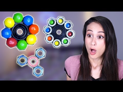 TOFFE FIDGET SPINNER DIY'S! - SKITTLES & GLITTER || Science Saturday