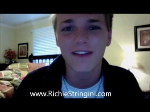 Richie talking in German