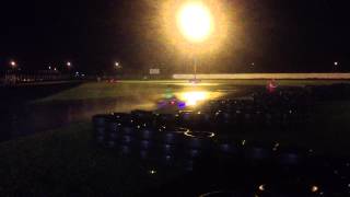 preview picture of video 'F400 Go Kart Racing Start In The Wet - South Africa'