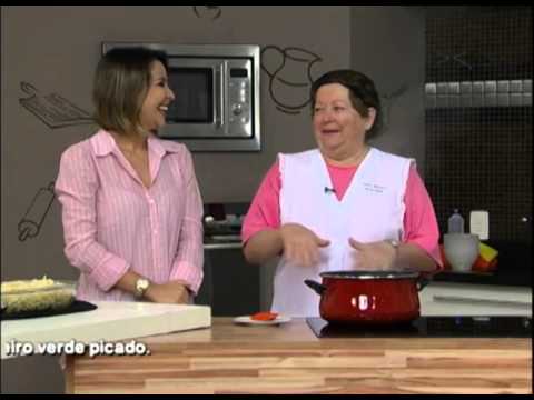 Mulher.com 17/01/2013 Sônia Roncatto - Massa com champignon e uva passa