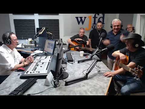 Tony Borges e Euro na 97.3 FM – WJFD (Unplugged)