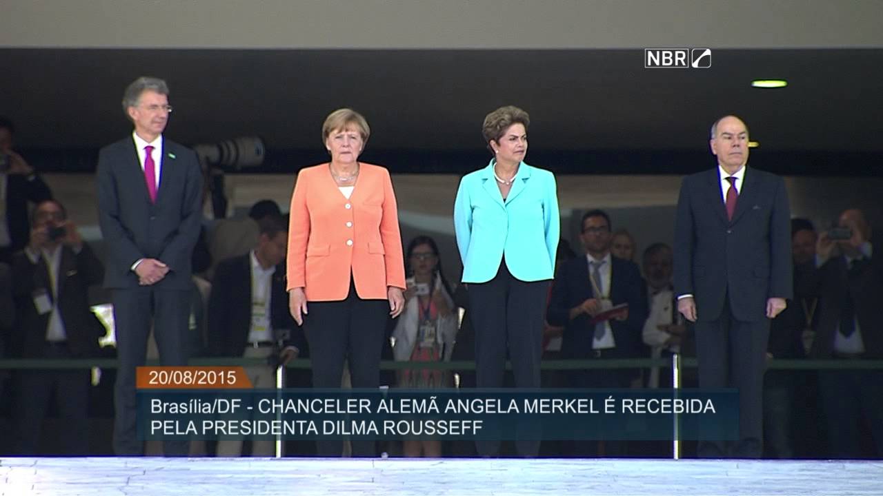 Dilma Rousseff recebe Angela Merkel no Palácio do Planalto
