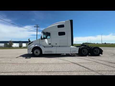 2023 VOLVO VNL64T760 For Sale