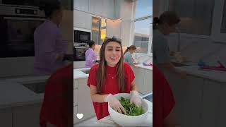 ريتشو و ننوش 😍 وأجواء رائعة أنا وماما عم نحضر بيواظ ريتشوو وبابا وعوني تحضير المشاوي 😋