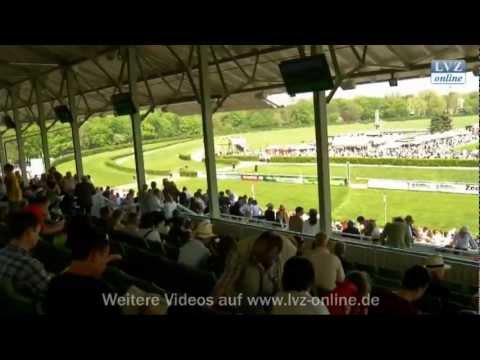 Pferderennbahn Leipzig - Besucheransturm beim Aufgalopp