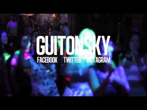 Live Performance by Guitonsky