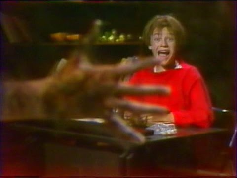 Jerzy Jarek, Wiesław Michalski, Tyci horrorek – piosenka, Kabaret Barak