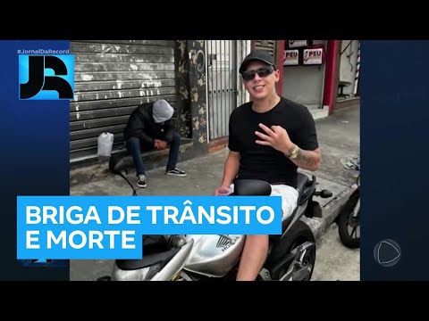 Discussão no trânsito termina com morte de rapaz de 21 anos; atirador é policial que estava de folga