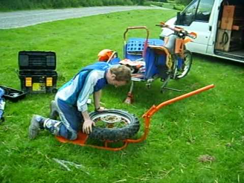 changing a mousse in 60 seconds