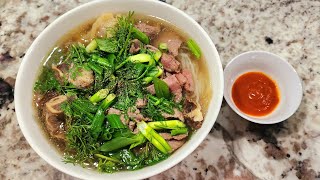 Phở tái lăn ( Thìn vietnamese noodle style)