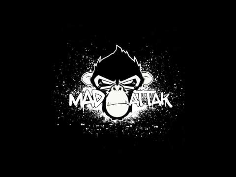 Sghenny (Mad Attak) - Still In This Bitch