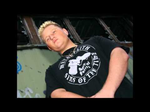 Partyraiser vs Triax - Assassins (WesleyyyR Remix)