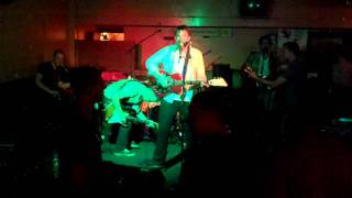 Bronze Radio Return -- Rough Town