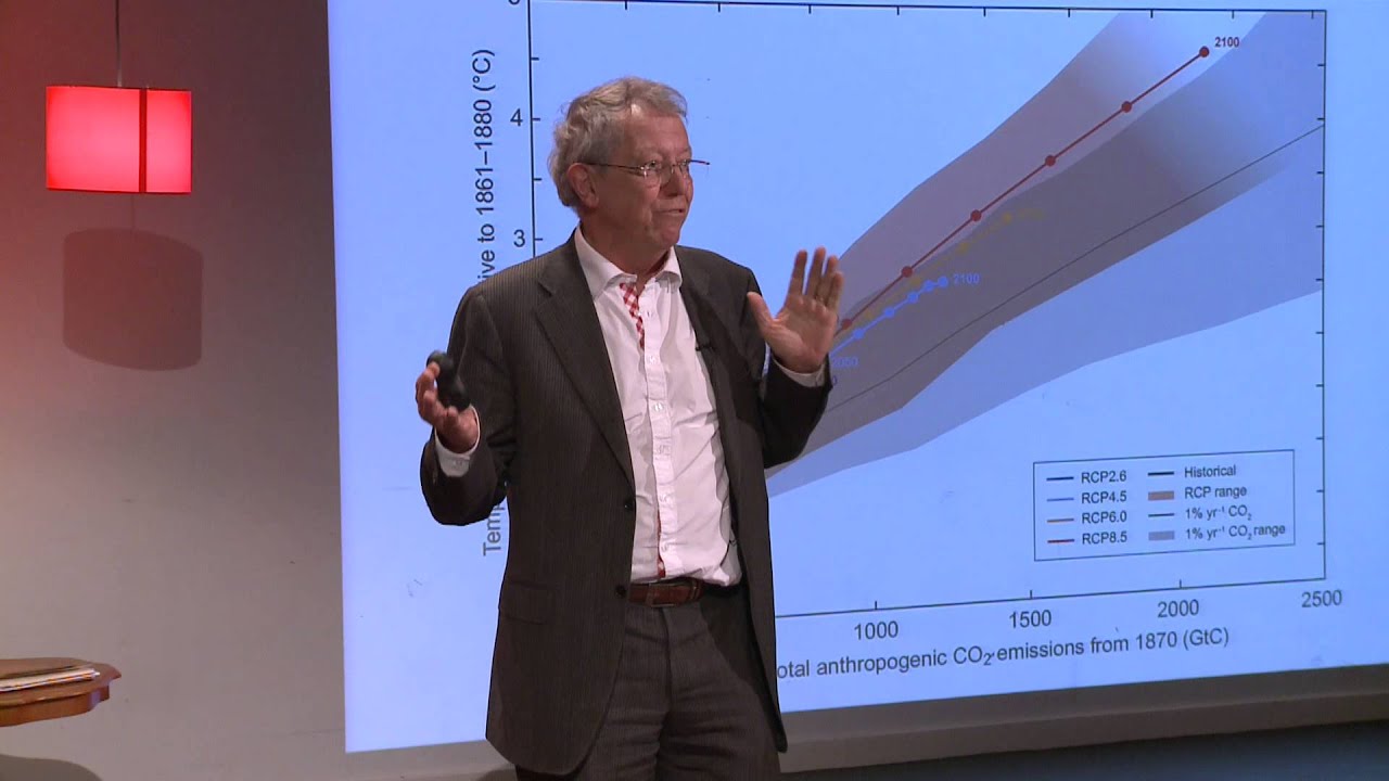 David King on stage