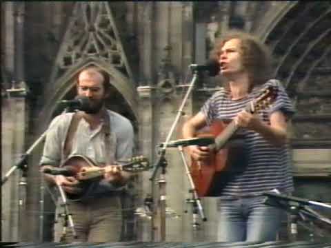 Zupfgeigenhansel - Tsen Brider (live beim Domplatzfestival 1980)