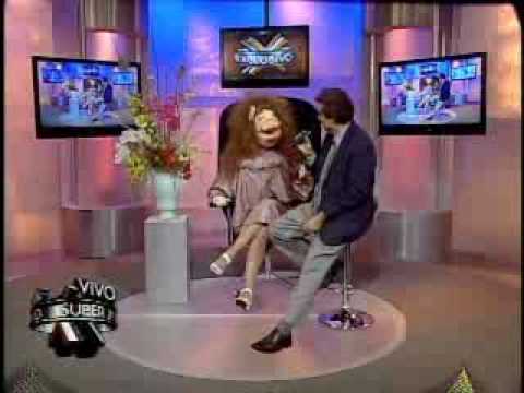 SuperXclusivo 1/14/10 - Colándose en el aeropuerto Joyce Giraud