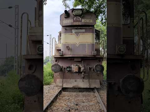 A Abandoned Wdm3a locomotive standing in Mughalsarai diesel loco shed 😮 #abandoned #locomotive #old