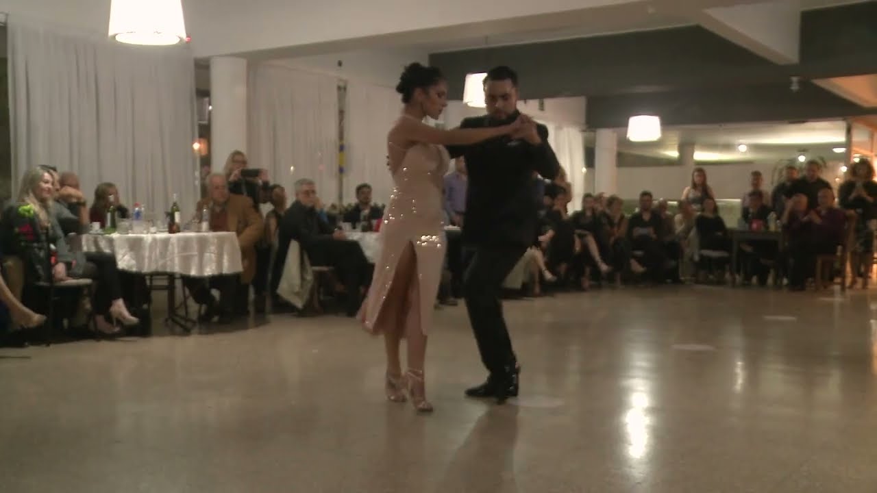 Clarisa Aragón y Jonathan Saavedra -  Quien lo habría de pensar 2/4