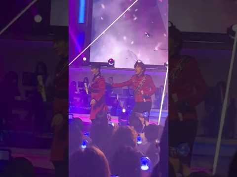 230115 포레스텔라 The Royal in Busan | Sweet Dreams | 멤버들 객석으로 보내는 형호🍑