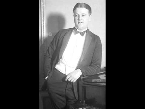 Gene Austin & His Orchestra - Blue Kentucky Moon 1931