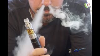 Los Cigarillos Electrónicos, Cada vez mas populares, se investigan por vínculos a Convulsiones