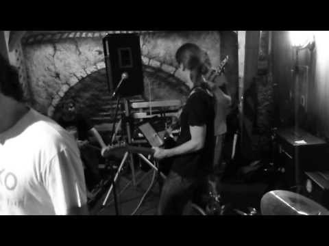 Reálna Fikcia - 1984 (Live in Nové Korzo)