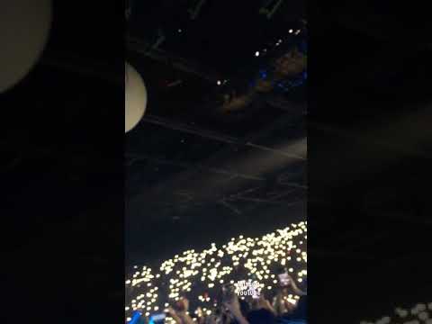 Videoclip de Riche (Live) — Les Enfoirés