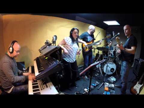 Funktastic Band (medley dance, live rehearsal room.)