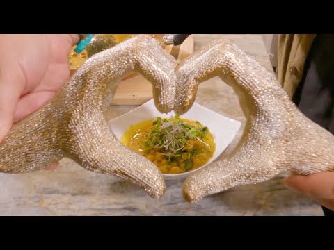 MUD\WTR Love w/ Chef Gabe: Chickpea Curry (Chana Masala)