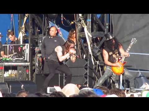 Slash - World on Fire - Kitchener - July 13, 2014