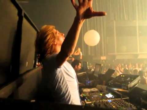 Offer Nissim playing "Allan Natal feat. Leilah Moreno - You're Not Here" (Yinon Yahel Remix)