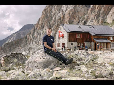 Hüttenwart auf der Almagellerhütte