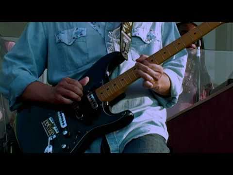 JAM WORTH SPREADING:  Luther Dickinson of The Black Crowes