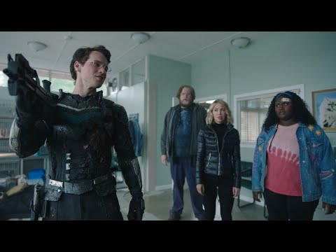 Vigilante debating if he should kill nurses and veterinarian HD - Peacemaker Season 1 Episode 7